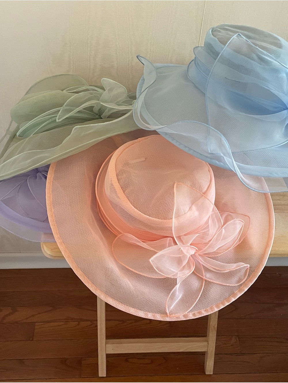Elegant Organza Wide-Brim Sun Hat - Peach, blue or green